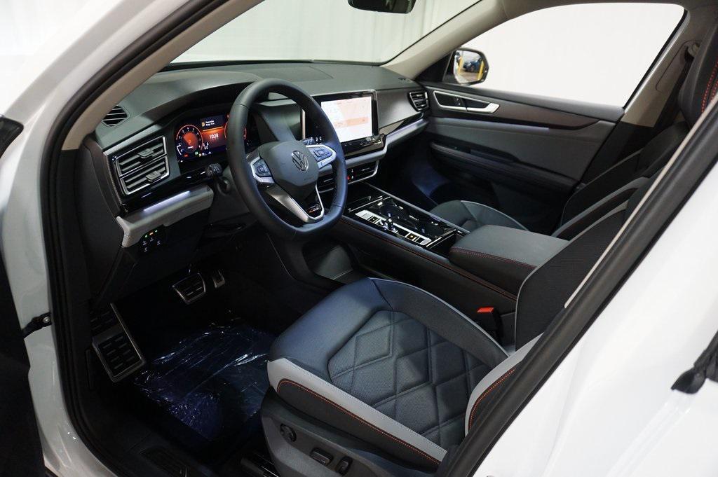 new 2026 Volkswagen Atlas car, priced at $46,264