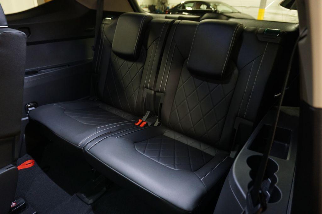 new 2026 Volkswagen Atlas car, priced at $51,681