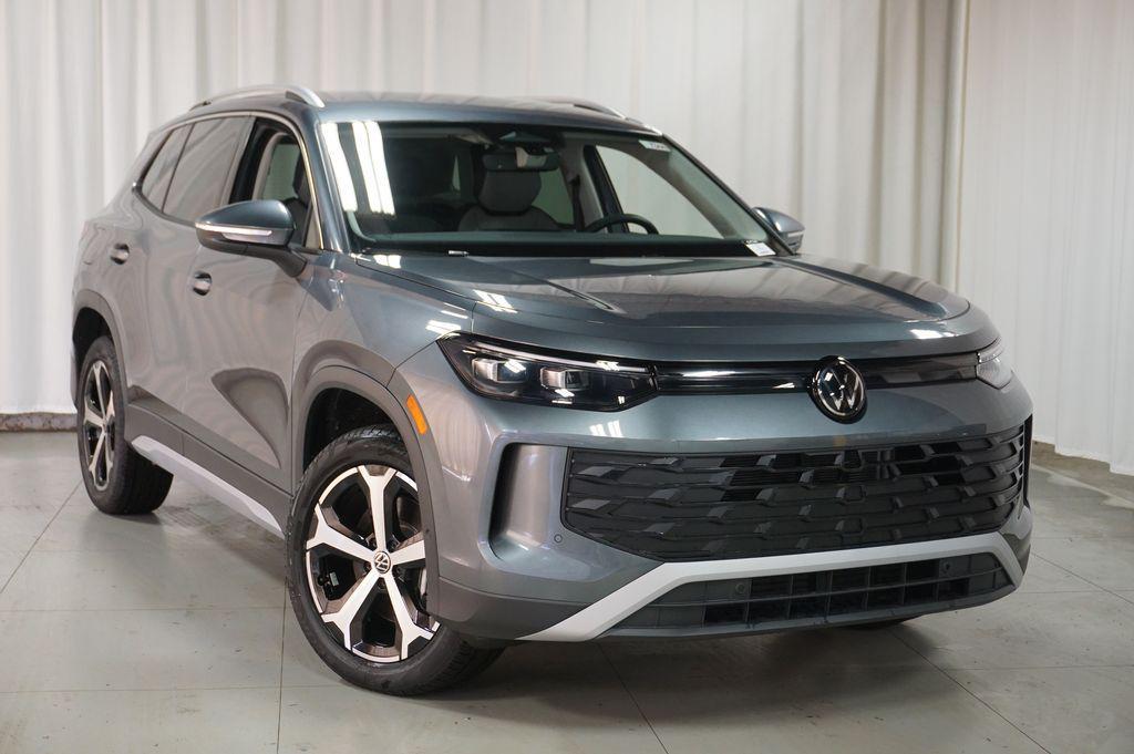 new 2026 Volkswagen Tiguan car, priced at $33,831