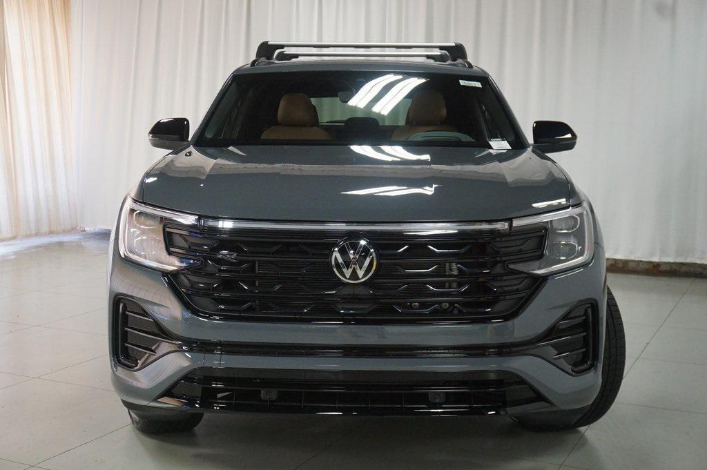 new 2026 Volkswagen Atlas Cross Sport car, priced at $49,666