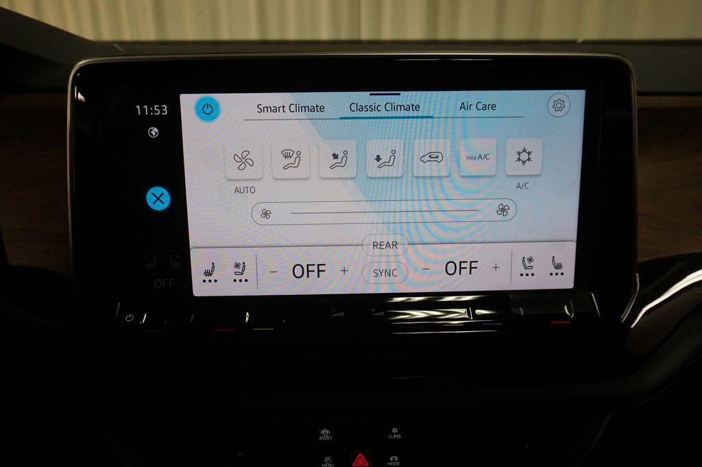 new 2026 Volkswagen Atlas car, priced at $46,108