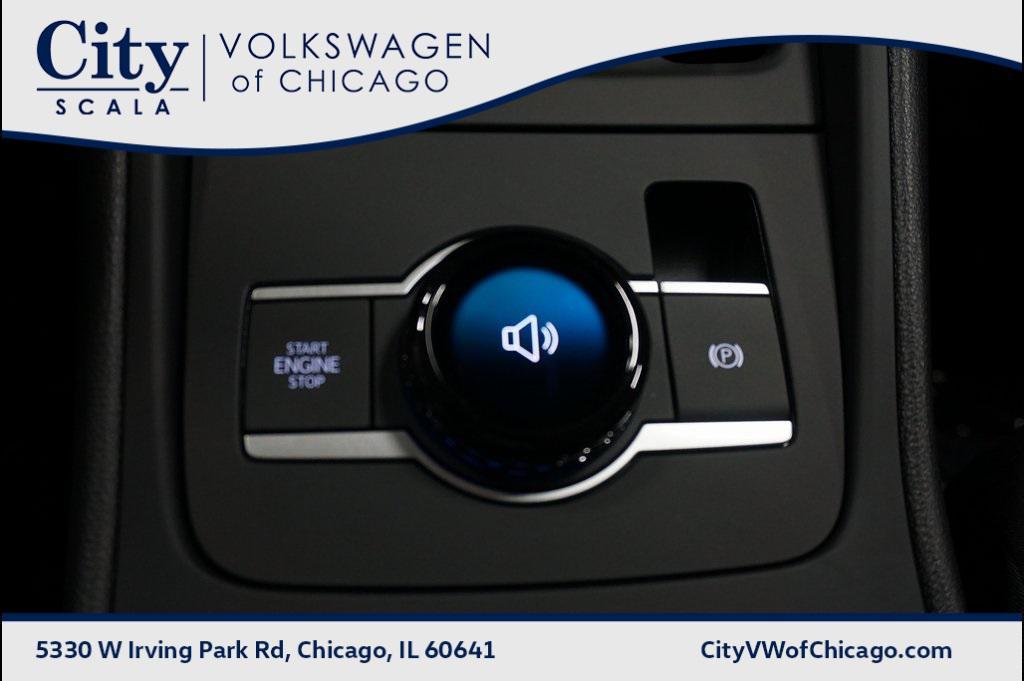 new 2025 Volkswagen Tiguan car, priced at $27,611