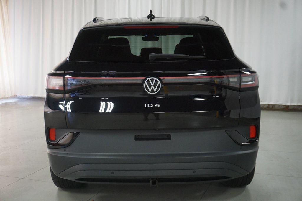 new 2025 Volkswagen ID.4 car, priced at $46,942