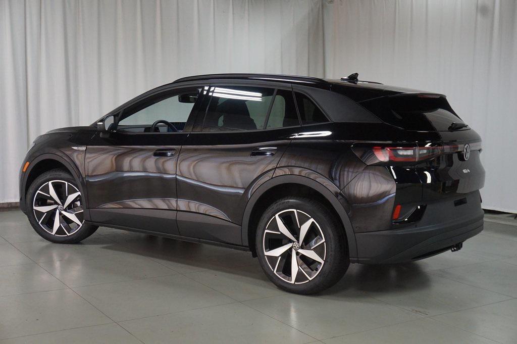 new 2025 Volkswagen ID.4 car, priced at $46,942