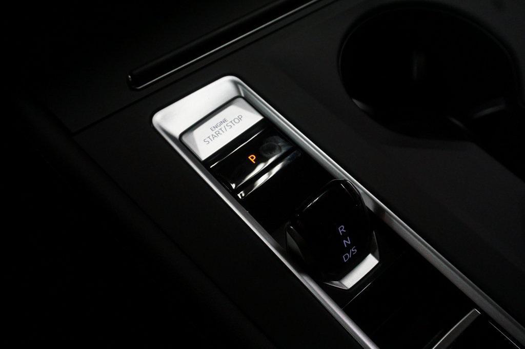 new 2026 Volkswagen Atlas car, priced at $39,245