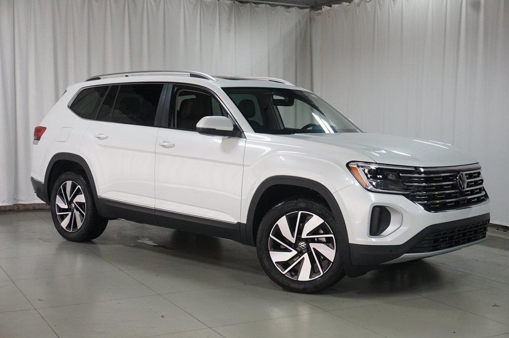 new 2026 Volkswagen Atlas car, priced at $47,773