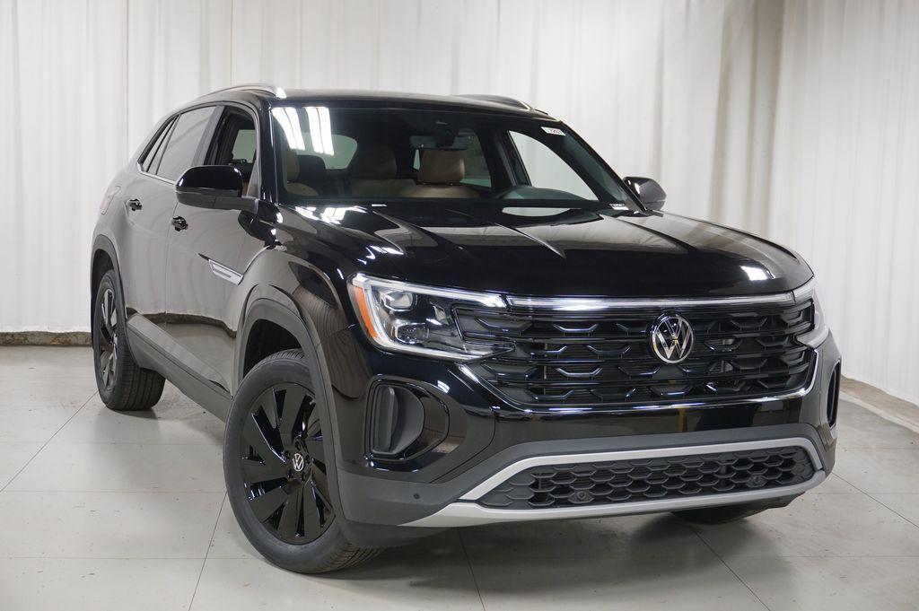 new 2026 Volkswagen Atlas Cross Sport car, priced at $44,945