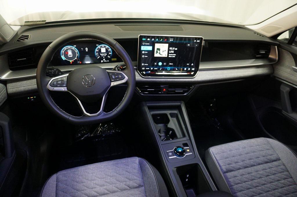 new 2026 Volkswagen Tiguan car, priced at $32,553