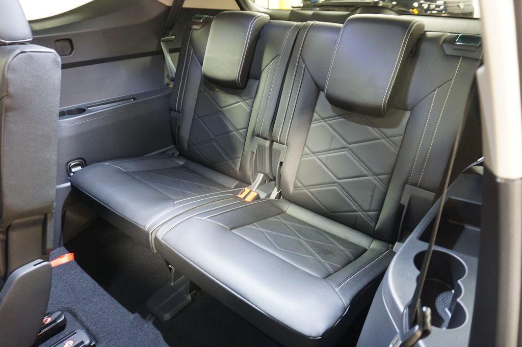 new 2026 Volkswagen Atlas car, priced at $44,959