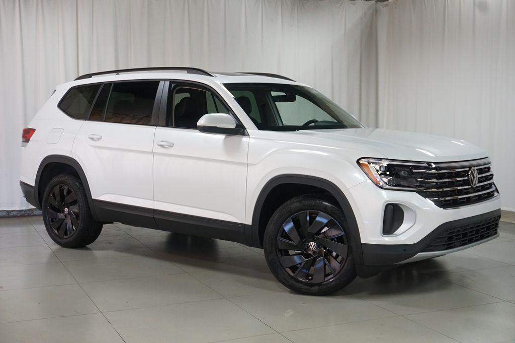 new 2026 Volkswagen Atlas car, priced at $44,959