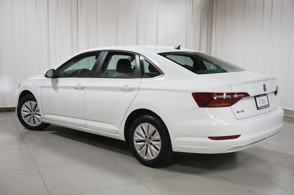 used 2019 Volkswagen Jetta car