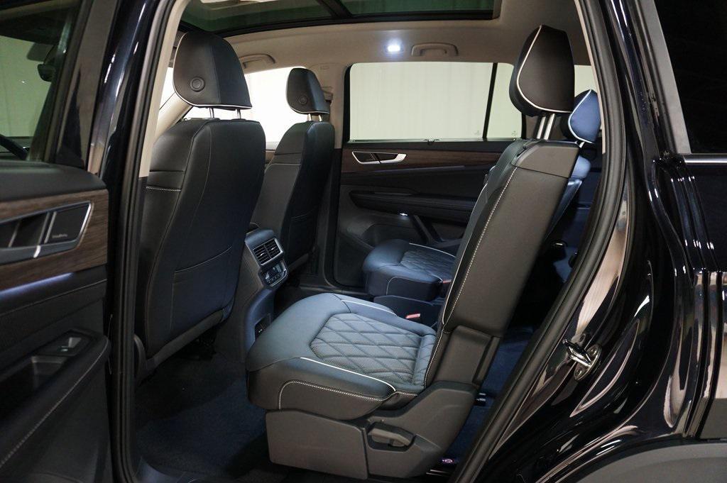 new 2026 Volkswagen Atlas car, priced at $52,779