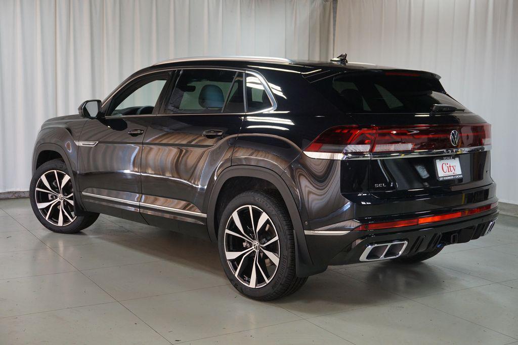 new 2026 Volkswagen Atlas Cross Sport car, priced at $50,760