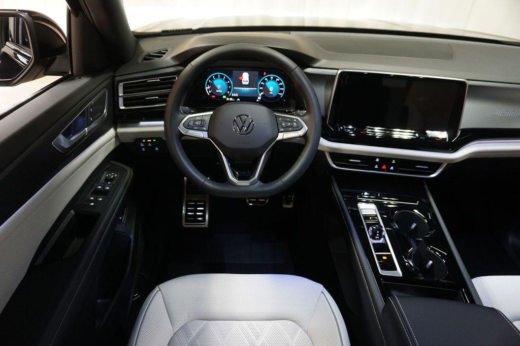new 2026 Volkswagen Atlas Cross Sport car, priced at $50,760