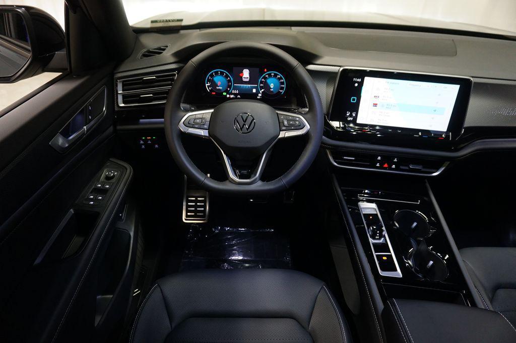 new 2026 Volkswagen Atlas Cross Sport car, priced at $48,237