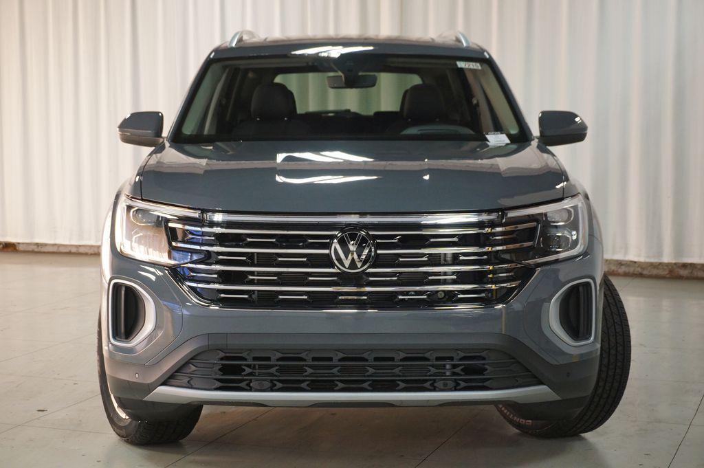 new 2026 Volkswagen Atlas car, priced at $47,273
