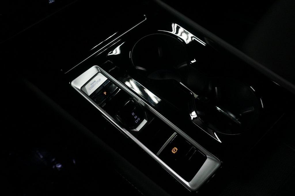 new 2026 Volkswagen Atlas car, priced at $45,459