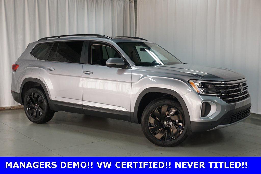 used 2025 Volkswagen Atlas car, priced at $36,990
