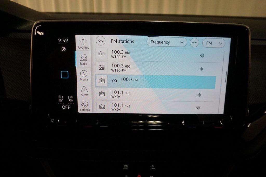 new 2026 Volkswagen Atlas Cross Sport car, priced at $49,009