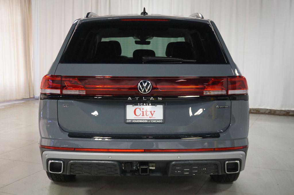 new 2026 Volkswagen Atlas car, priced at $45,014