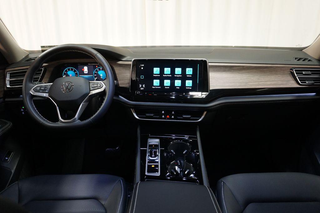 new 2026 Volkswagen Atlas car, priced at $48,336