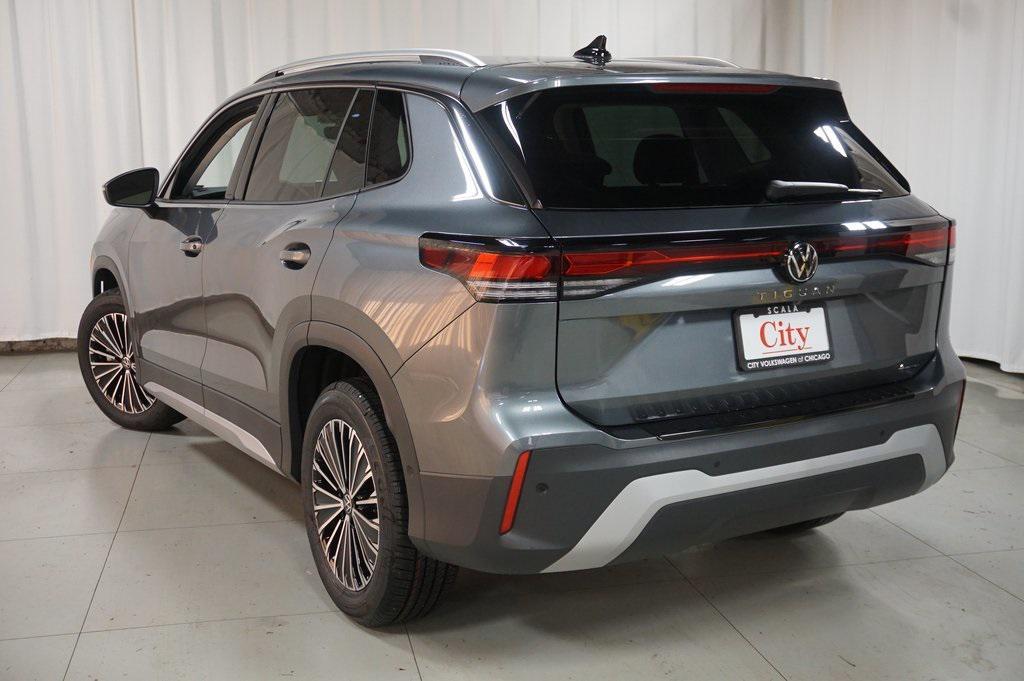 new 2026 Volkswagen Tiguan car, priced at $32,553