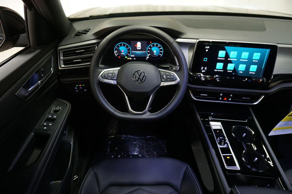 new 2026 Volkswagen Atlas Cross Sport car, priced at $43,406