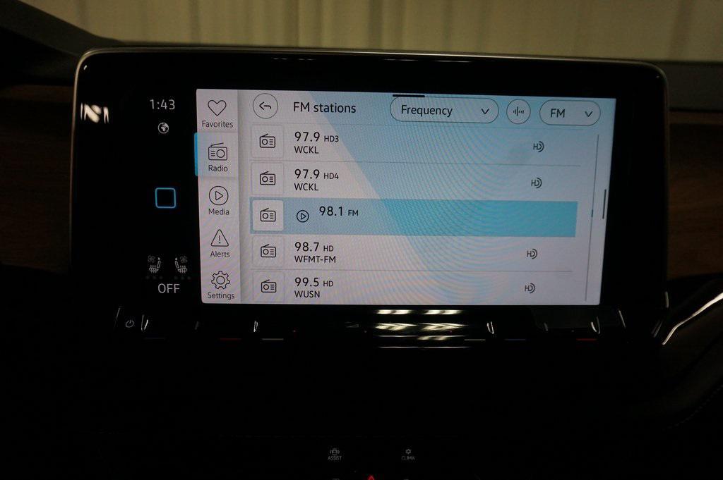 new 2026 Volkswagen Atlas car, priced at $45,545