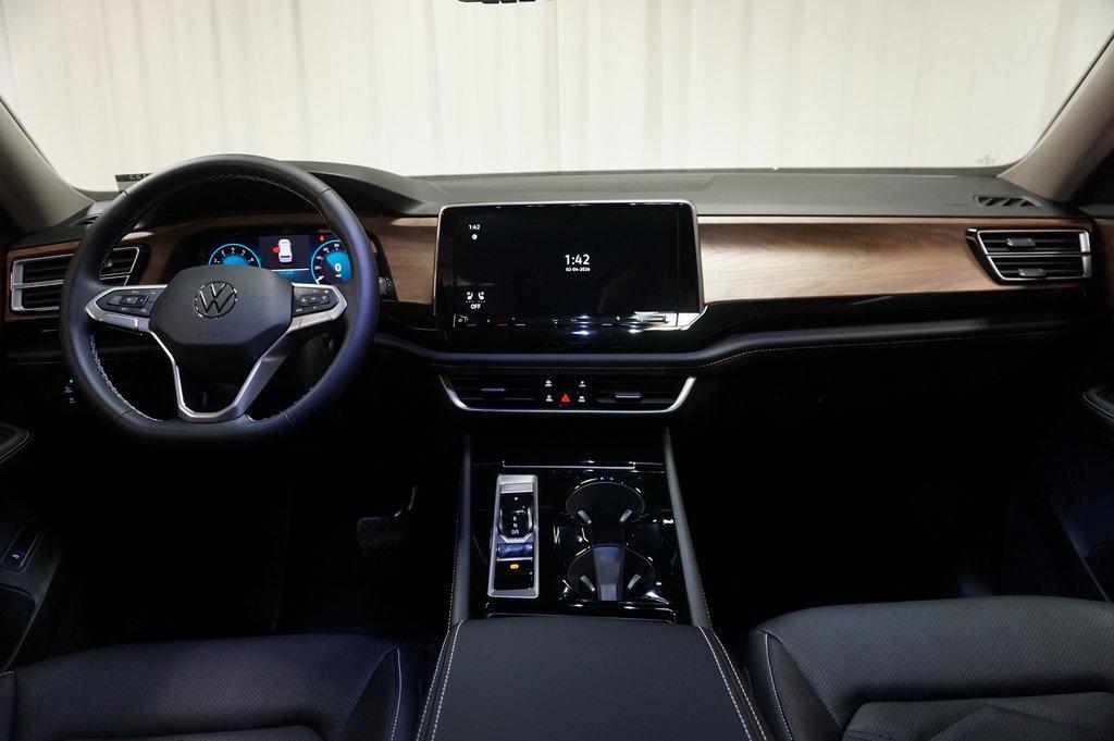new 2026 Volkswagen Atlas car, priced at $45,545
