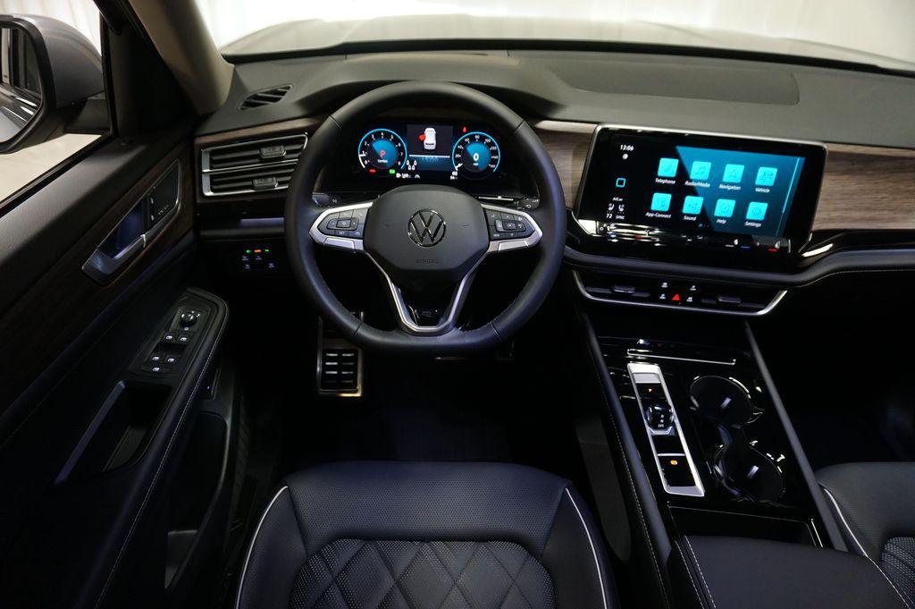new 2026 Volkswagen Atlas car, priced at $53,779