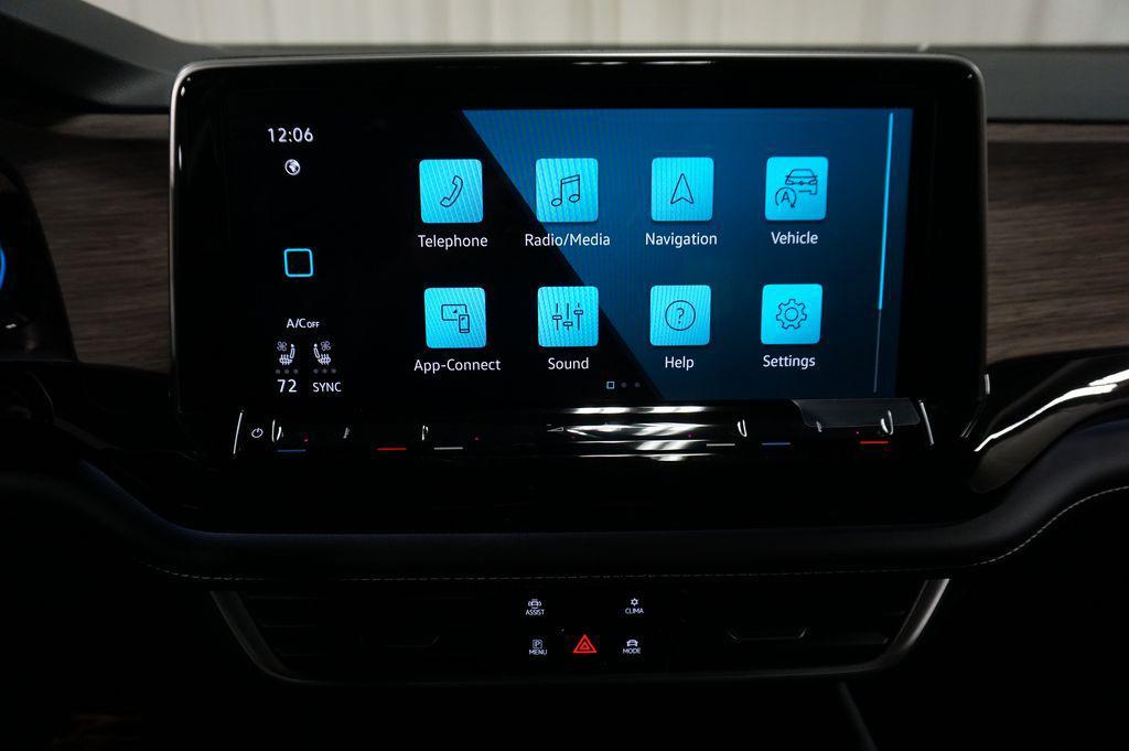 new 2026 Volkswagen Atlas car, priced at $53,779