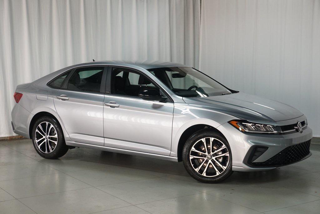 new 2025 Volkswagen Jetta car, priced at $21,024