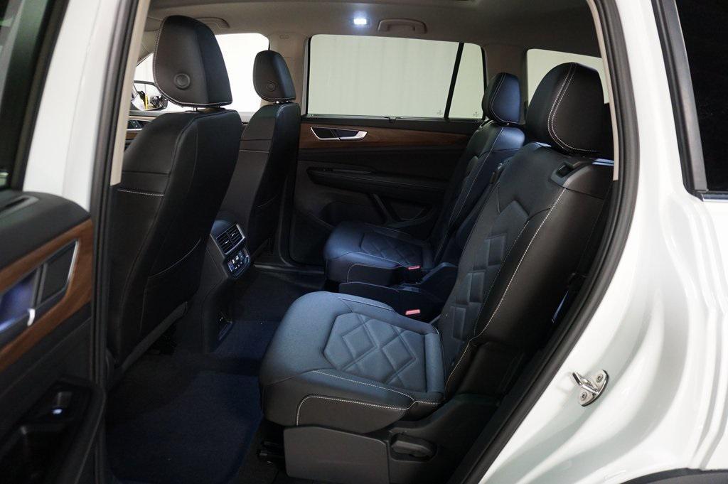 new 2026 Volkswagen Atlas car, priced at $46,862