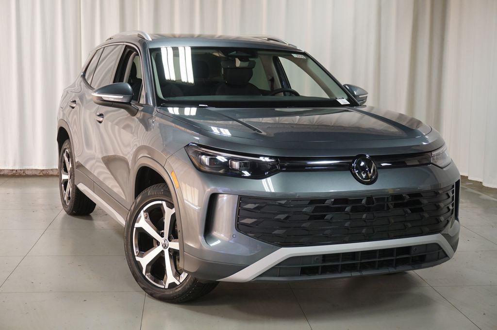 new 2026 Volkswagen Tiguan car, priced at $34,863