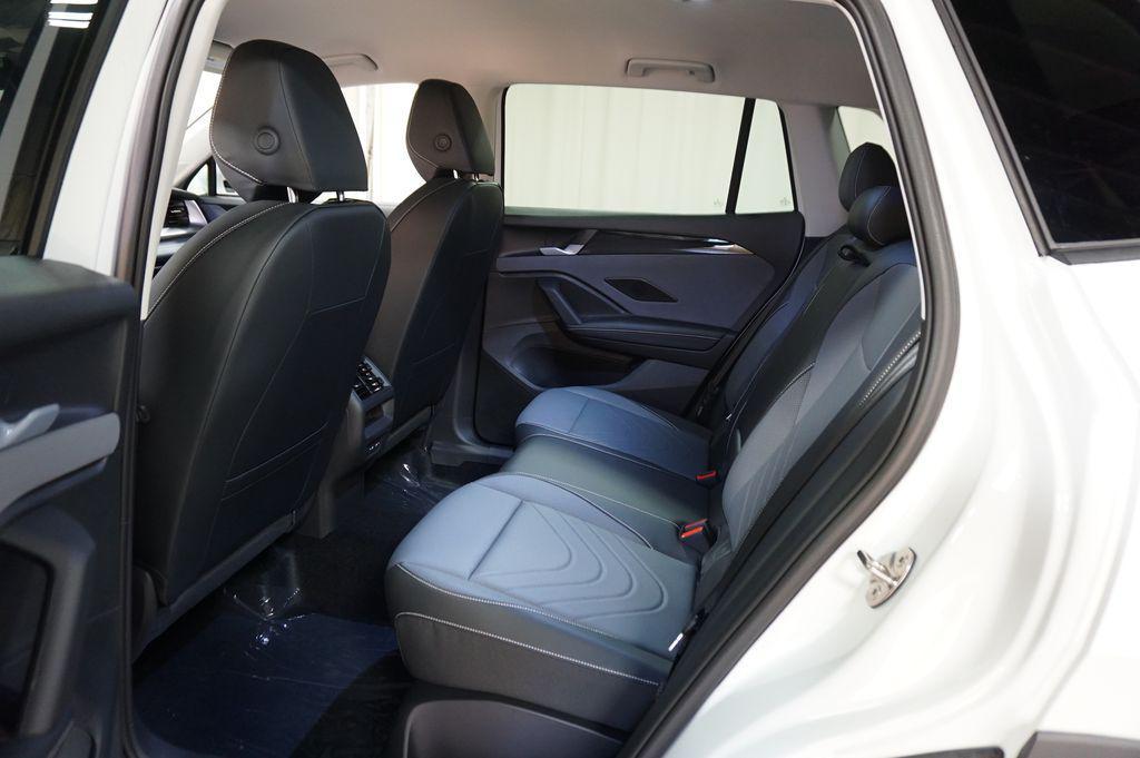 new 2026 Volkswagen Tiguan car, priced at $33,831