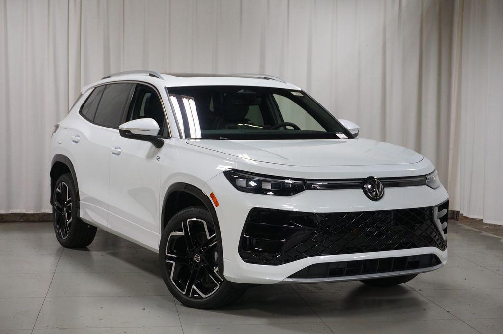 new 2026 Volkswagen Tiguan car, priced at $46,021