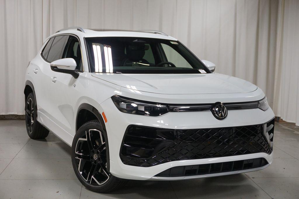 new 2026 Volkswagen Tiguan car, priced at $46,021