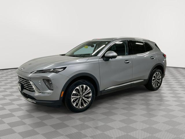 used 2025 Buick Envision car, priced at $27,247