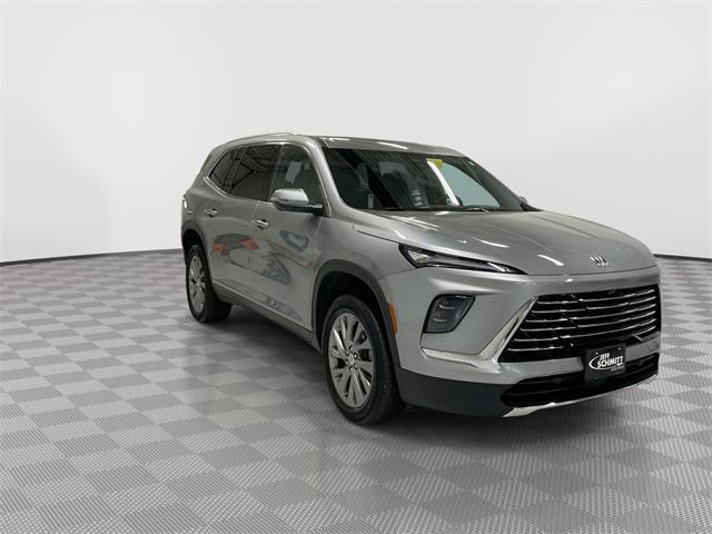 used 2025 Buick Enclave car, priced at $37,500