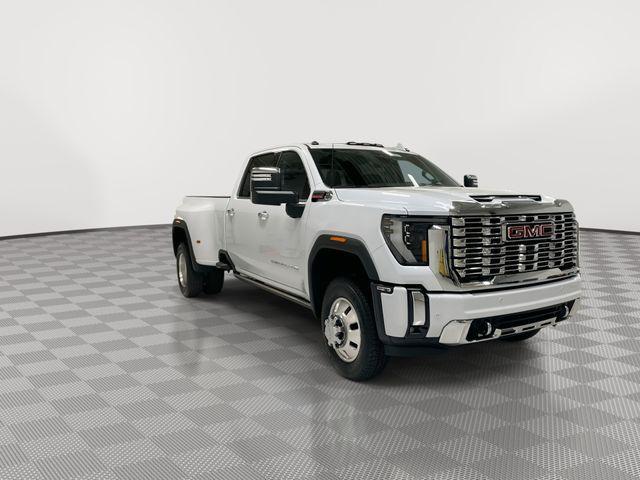 new 2026 GMC Sierra 3500 car, priced at $89,000