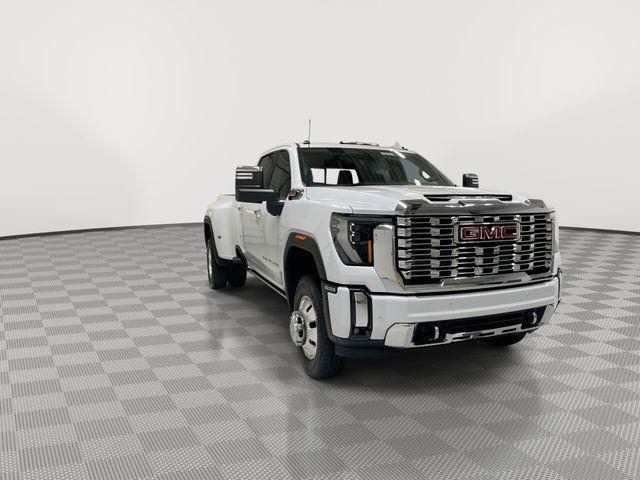 new 2026 GMC Sierra 3500 car, priced at $89,000