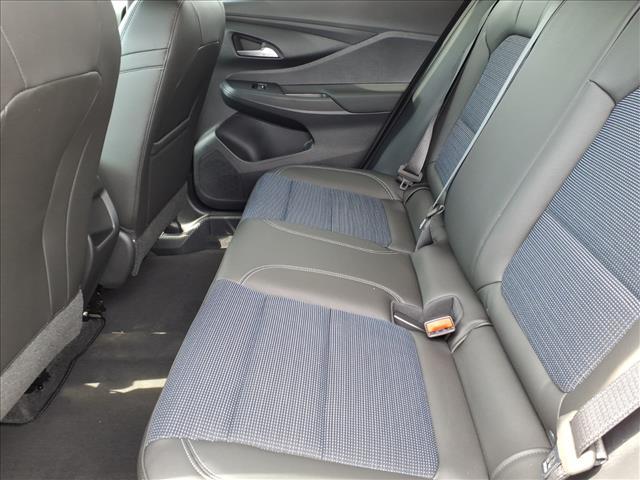 new 2025 Buick Envista car, priced at $24,035