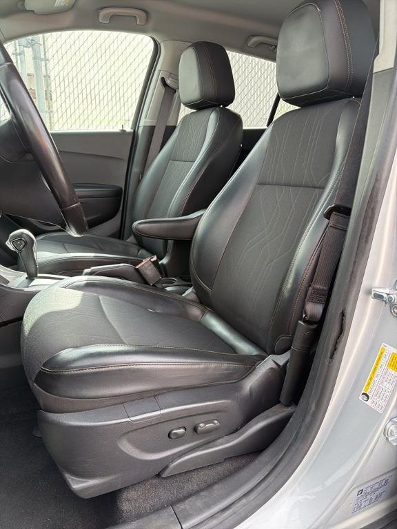used 2022 Chevrolet Trax car, priced at $17,374