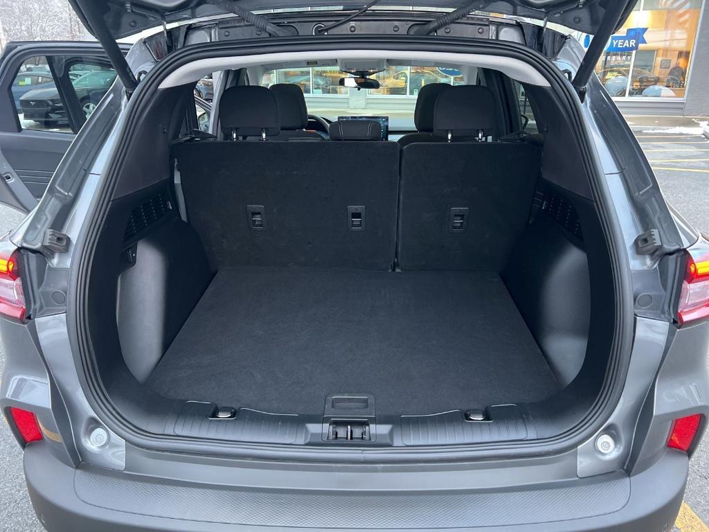 used 2023 Ford Escape car, priced at $25,279