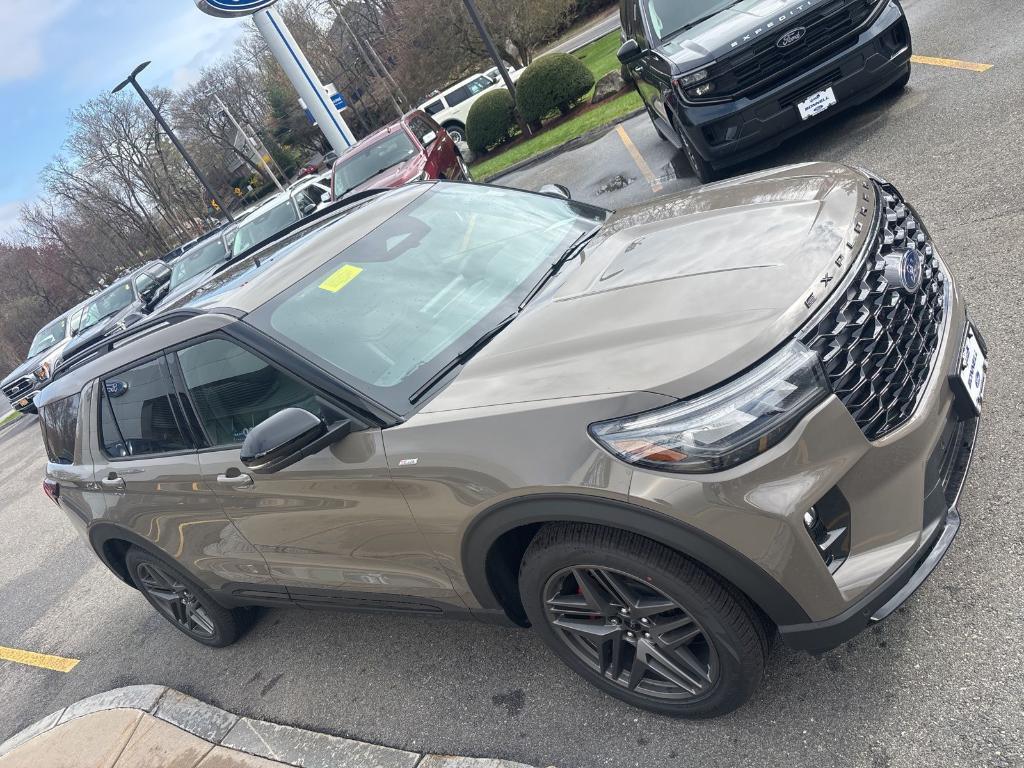 new 2026 Ford Explorer car, priced at $50,039