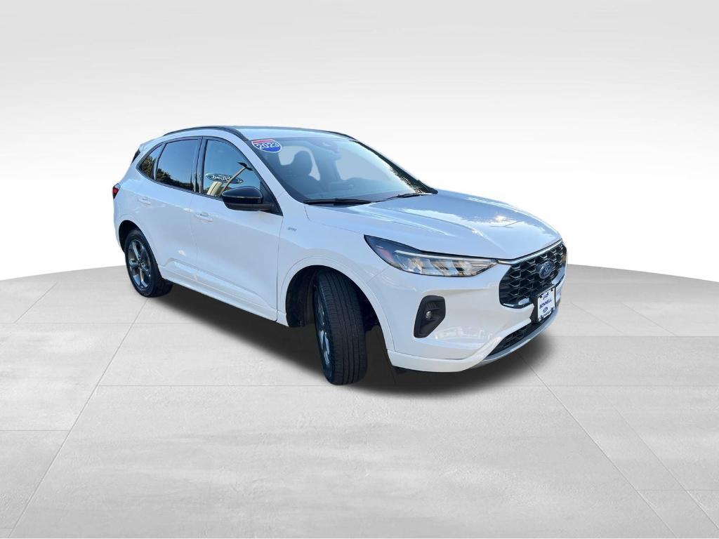 used 2023 Ford Escape car, priced at $29,089