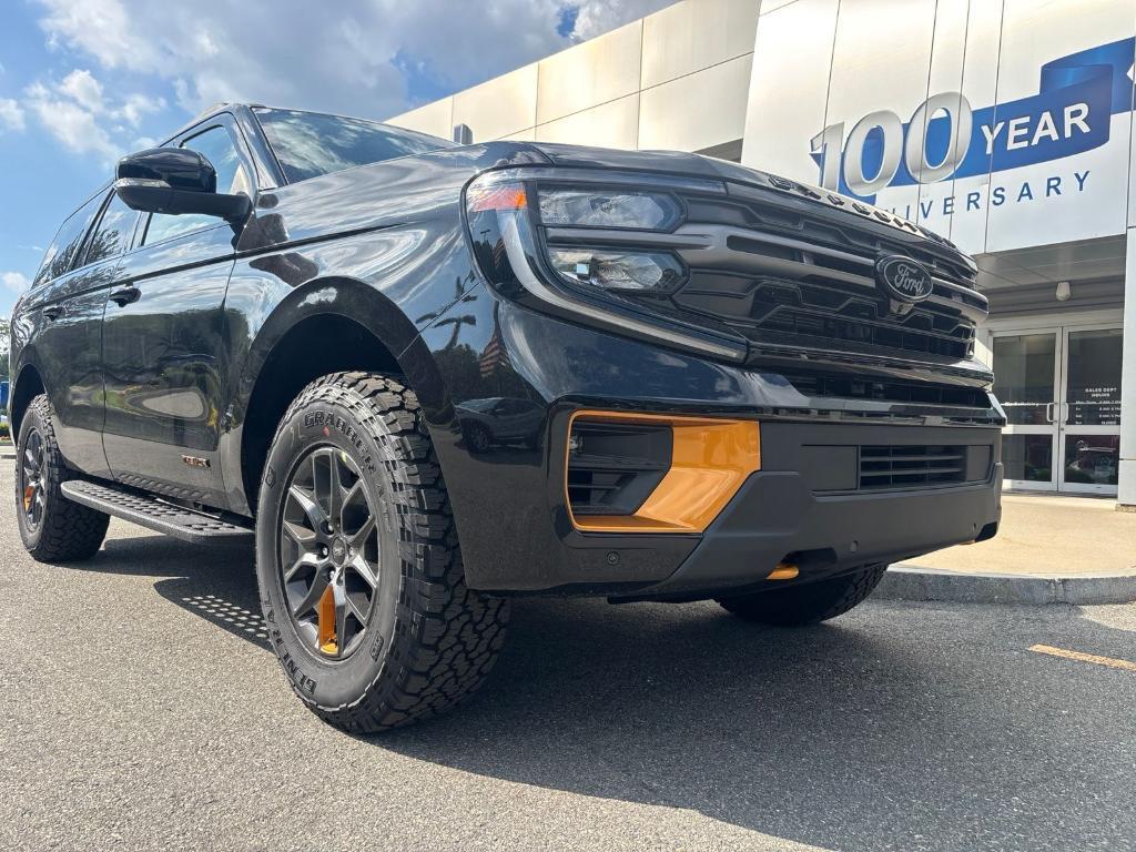 new 2026 Ford Expedition car, priced at $79,516