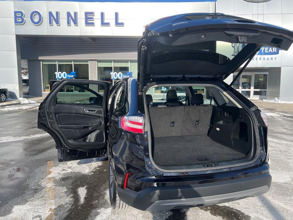 used 2024 Ford Edge car, priced at $29,393