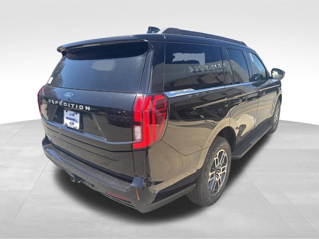 new 2026 Ford Expedition car, priced at $70,650