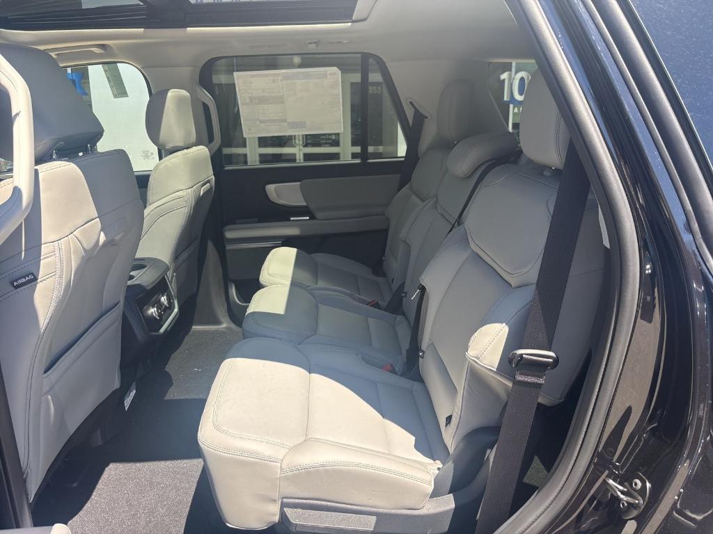new 2026 Ford Expedition car, priced at $70,650